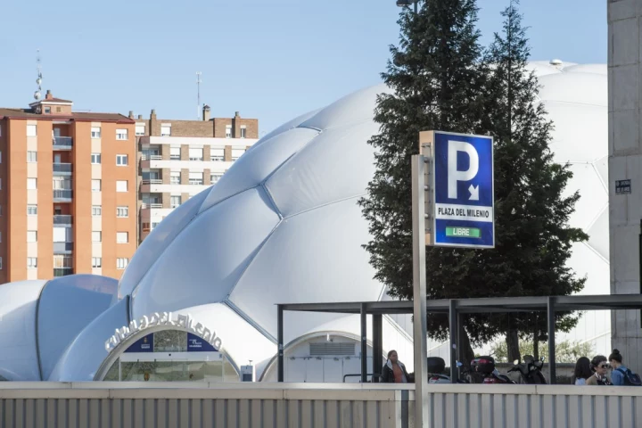 Acceso al parking