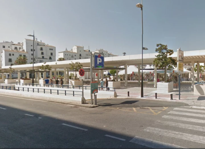 Parking Puerto Banus Mallorca