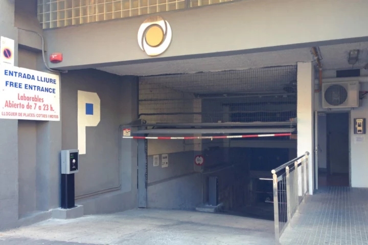 parking cerca rambla nova tarragona
