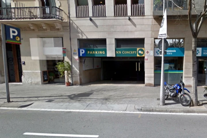 Parking NN Concept entrada principal
