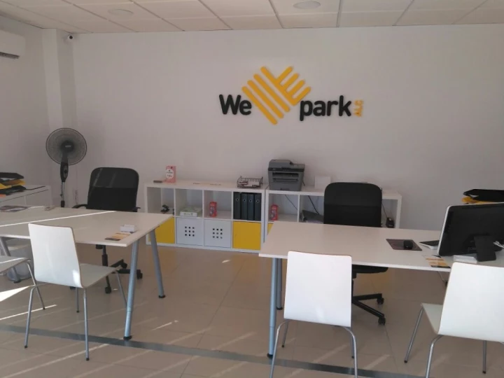 Wepark descubierto de aeropuerto de alicante