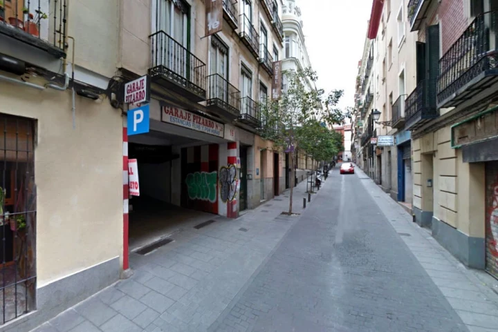 Garaje en Pizarro Malasaña coches