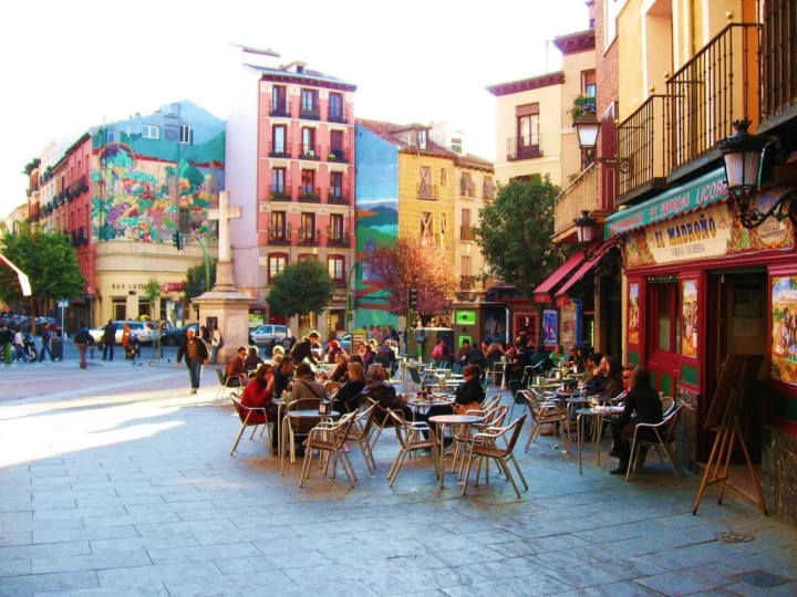 Reserva online parking para furgonetas en Madrid