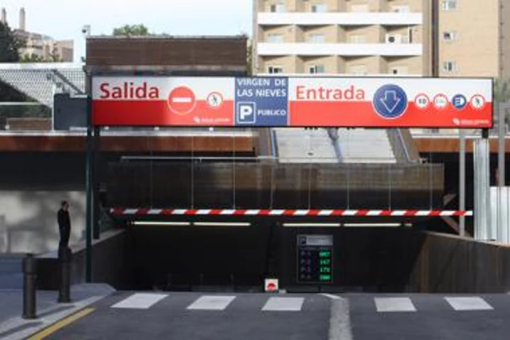 Aparcar en Granada- Parking Hospital Virgen de las Nieves