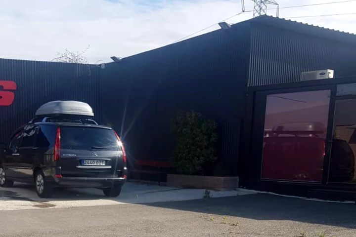 Abono mensual parking en aeropuerto Madrid